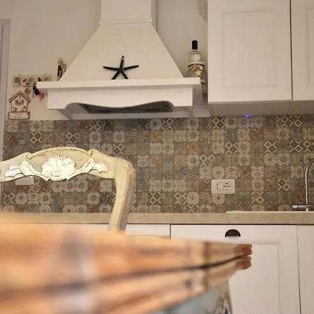 Maison Marina_varazze アパート *