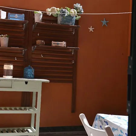 Maison Marina_varazze アパート *